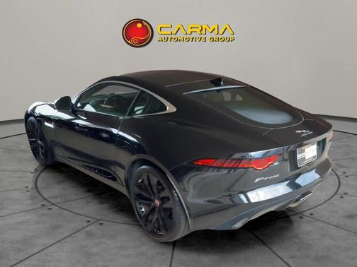 2019 Jaguar F-TYPE P300