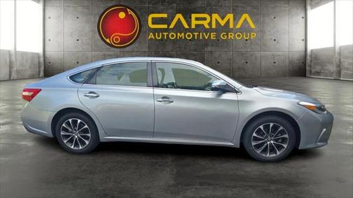2018 Toyota Avalon XLE