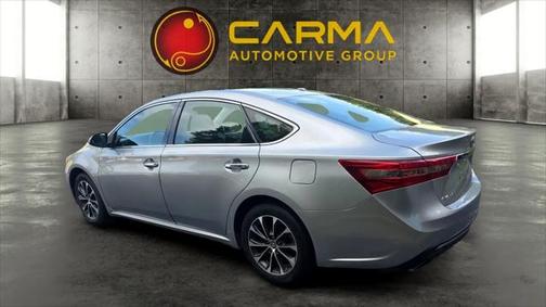2018 Toyota Avalon XLE