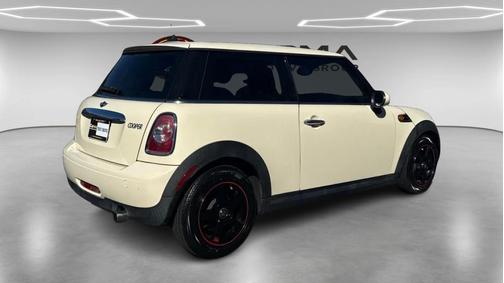 2013 MINI Hardtop Cooper