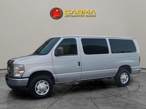 2014 Ford E350 Super Duty XLT