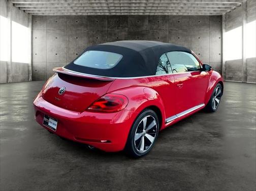 2014 Volkswagen Beetle DSG 2.0T R-Line