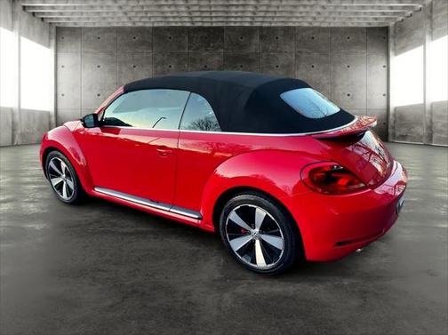 2014 Volkswagen Beetle DSG 2.0T R-Line