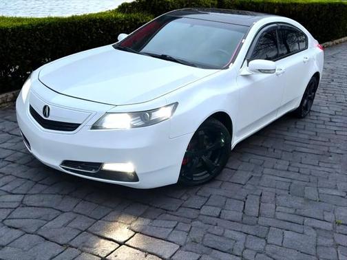 2013 Acura TL Technology