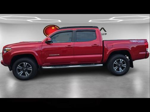 2016 Toyota Tacoma TRD Sport