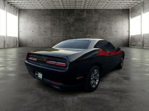 2015 Dodge Challenger SXT