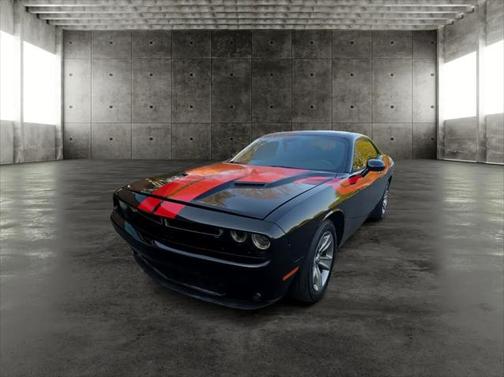 2015 Dodge Challenger SXT