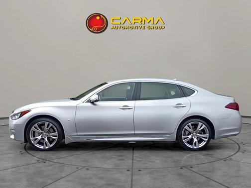 2017 INFINITI Q70L 3.7