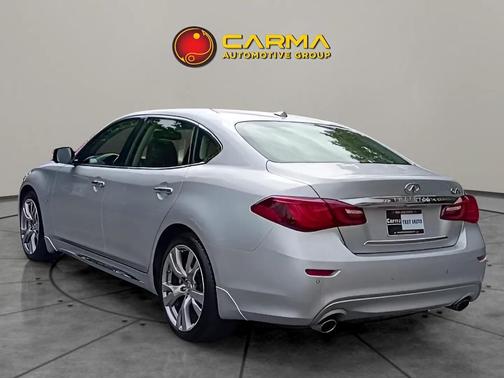 2017 INFINITI Q70L 3.7