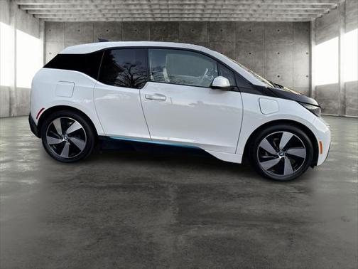 2014 BMW i3 Base w/Range Extender