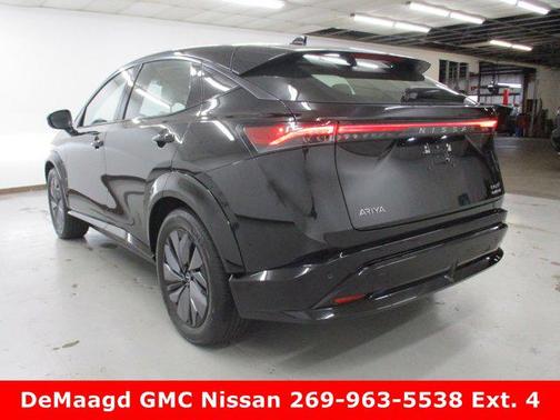 2023 Nissan ARIYA EVOLVE+