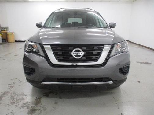 2019 Nissan Pathfinder S