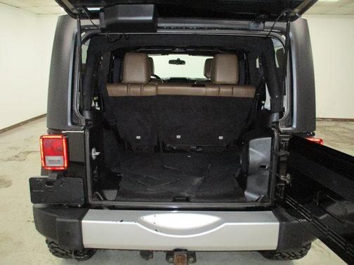 2012 Jeep Wrangler Unlimited Sahara