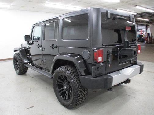 2012 Jeep Wrangler Unlimited Sahara