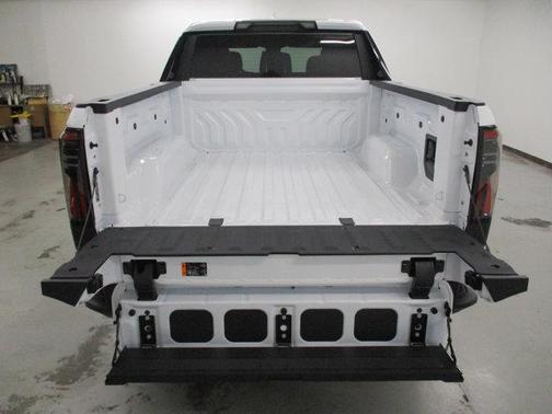 2026 GMC Sierra EV Standard Range Elevation