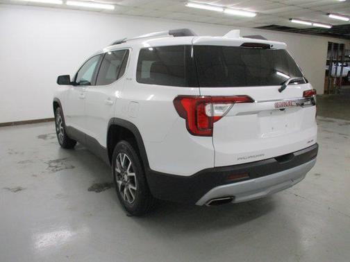 2023 GMC Acadia AWD SLE