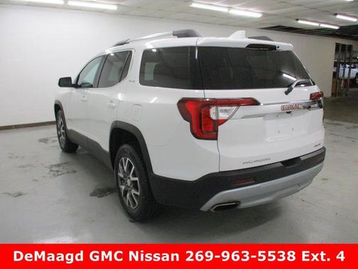 2023 GMC Acadia AWD SLE