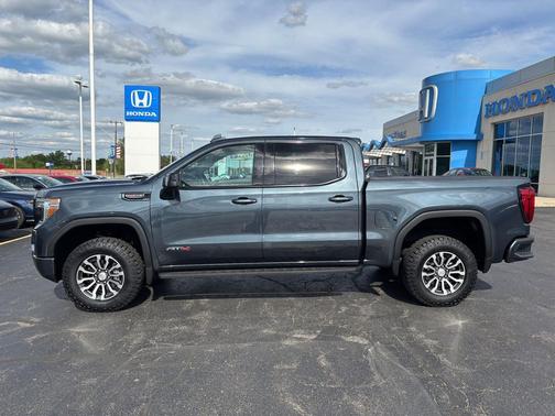 Dark Sky Metallic 2021 GMC Sierra 1500 AT4