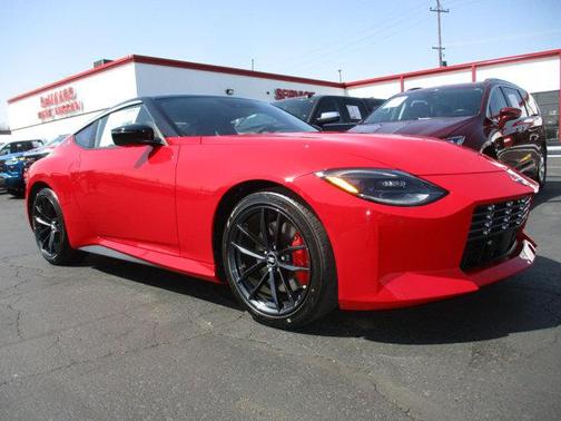 Solid Red/Super Black 2026 Nissan Z Performance