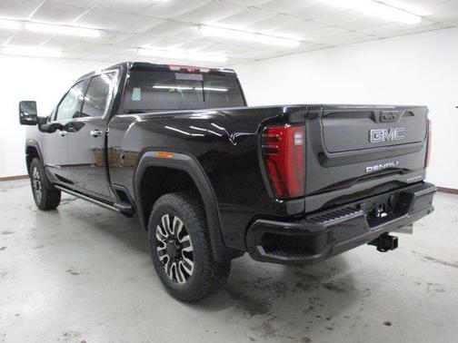 2025 GMC Sierra 2500 Denali Ultimate