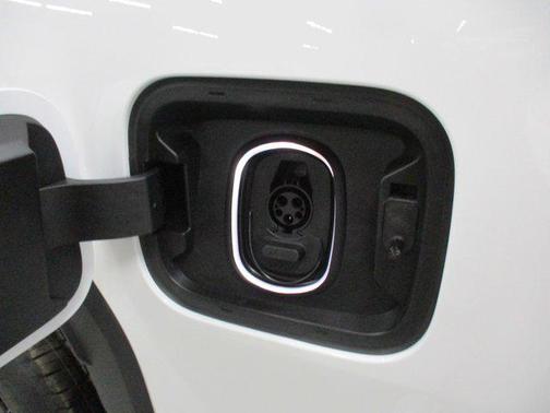 2026 GMC Sierra EV Standard Range Elevation