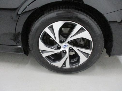 2020 Subaru Legacy Premium