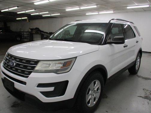 2016 Ford Explorer Base