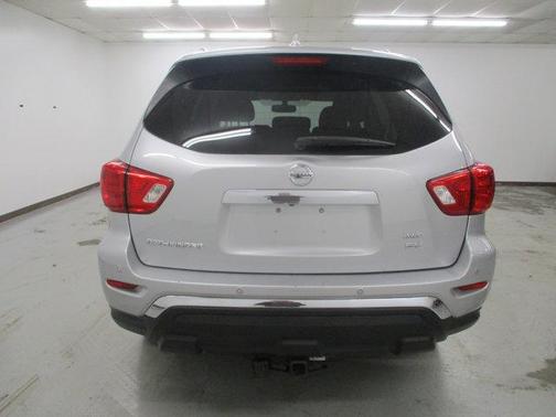 2019 Nissan Pathfinder SV