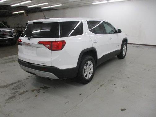 2019 GMC Acadia SLE-1