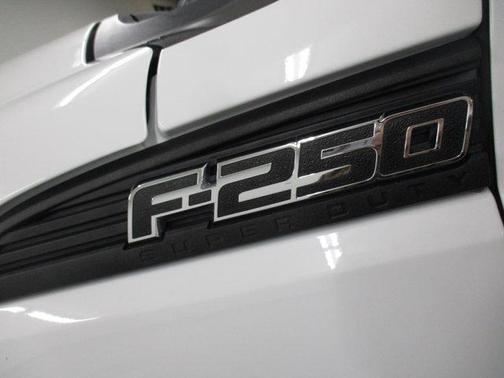 Oxford White 2015 Ford F-250 XL