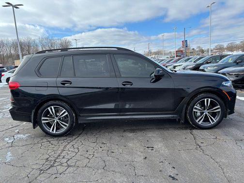 2019 BMW X7 xDrive50i