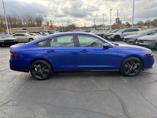 2023 Honda Accord Hybrid Base