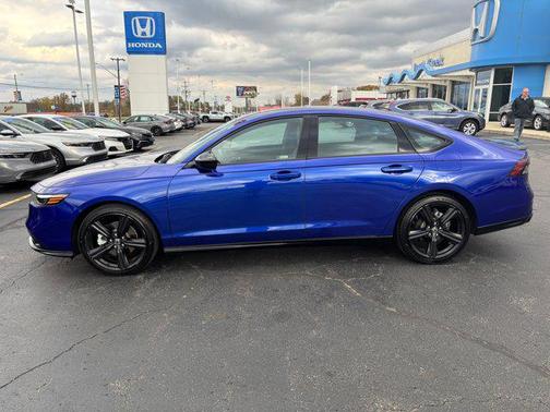 2023 Honda Accord Hybrid Base