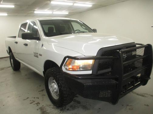 Bright White 2013 RAM 2500 Tradesman