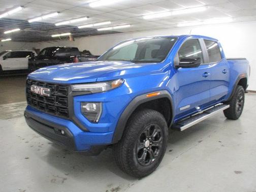 Dynamic Blue Metallic 2024 GMC Canyon Elevation