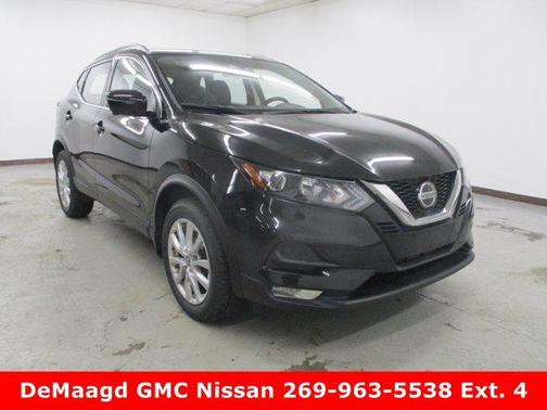 2020 Nissan Rogue Sport SV