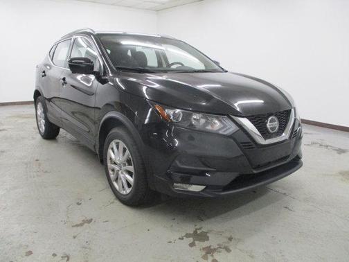 2020 Nissan Rogue Sport SV
