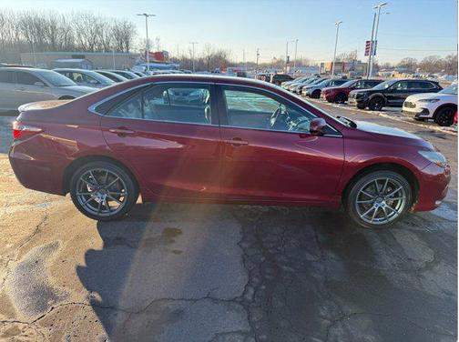 2015 Toyota Camry XLE