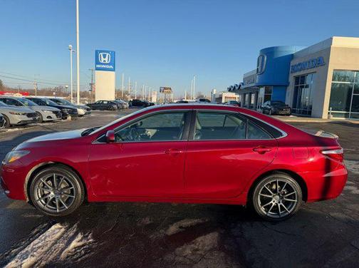 2015 Toyota Camry XLE