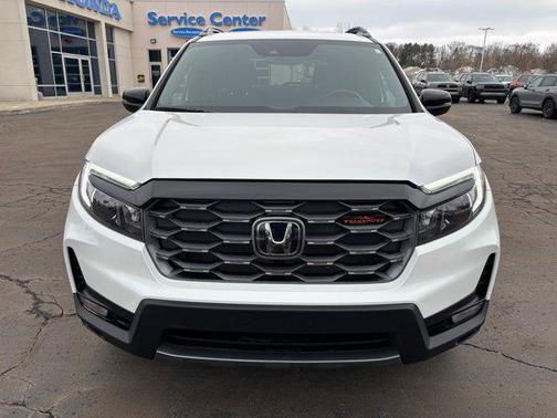 2023 Honda Passport AWD TrailSport
