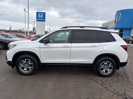 2023 Honda Passport AWD TrailSport