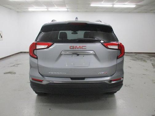 2023 GMC Terrain AWD AT4