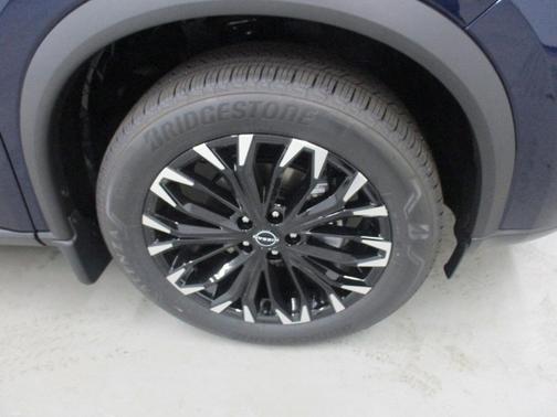 Deep Ocean Blue Pearl 2026 Nissan Rogue Dark Armor