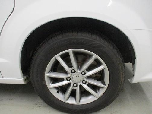 2016 Dodge Grand Caravan AVP/SE