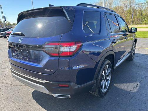 2024 Honda Pilot Elite