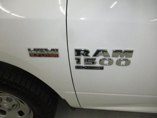 Bright White Clearcoat 2019 RAM 1500 Tradesman