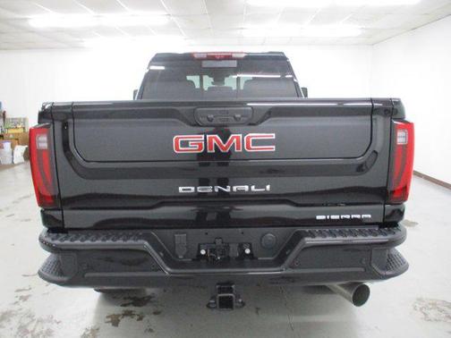 2025 GMC Sierra 2500 Denali