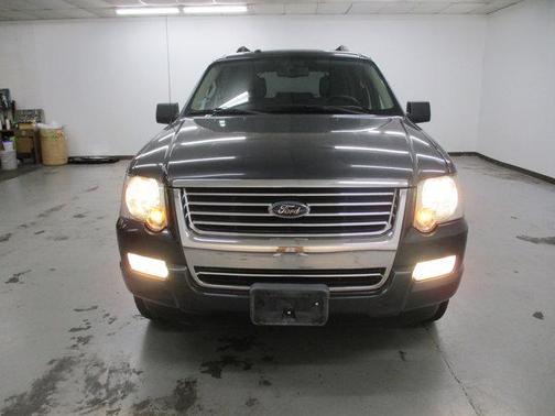 2010 Ford Explorer XLT