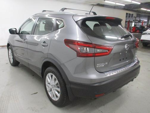 Gun Metallic 2020 Nissan Rogue Sport SV