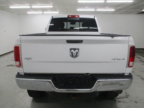 2018 RAM 2500 Laramie Crew Cab 4x4 6'4' Box